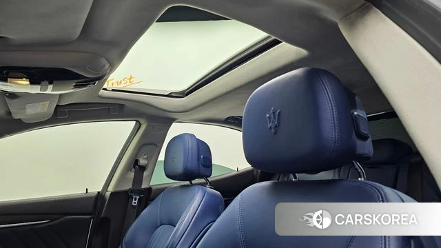 Maserati Ghibli id 4572555 из Кореи 10