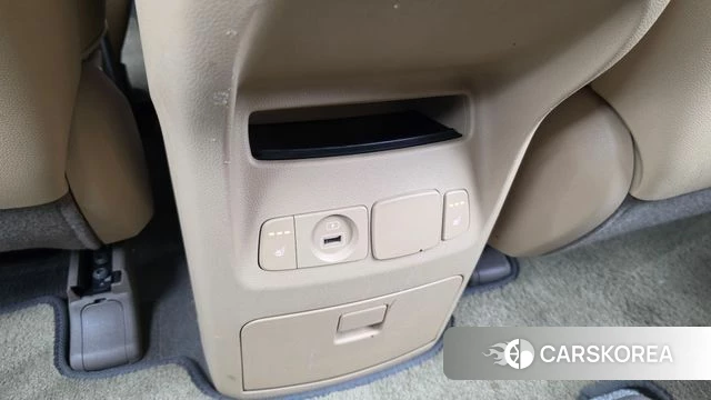 Kia The New Carnival id 4708685 из Кореи 10