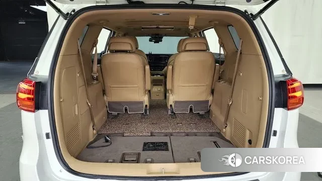 Kia The New Carnival id 3748201 из Кореи 10