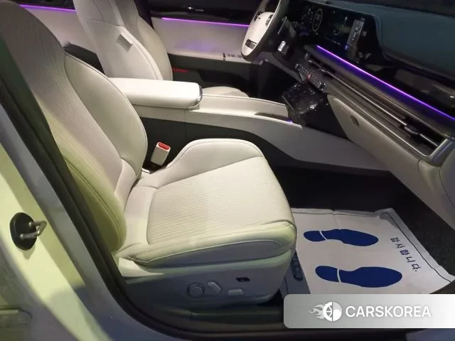 Hyundai Grandeur (GN7) id 3394210 из Кореи 10