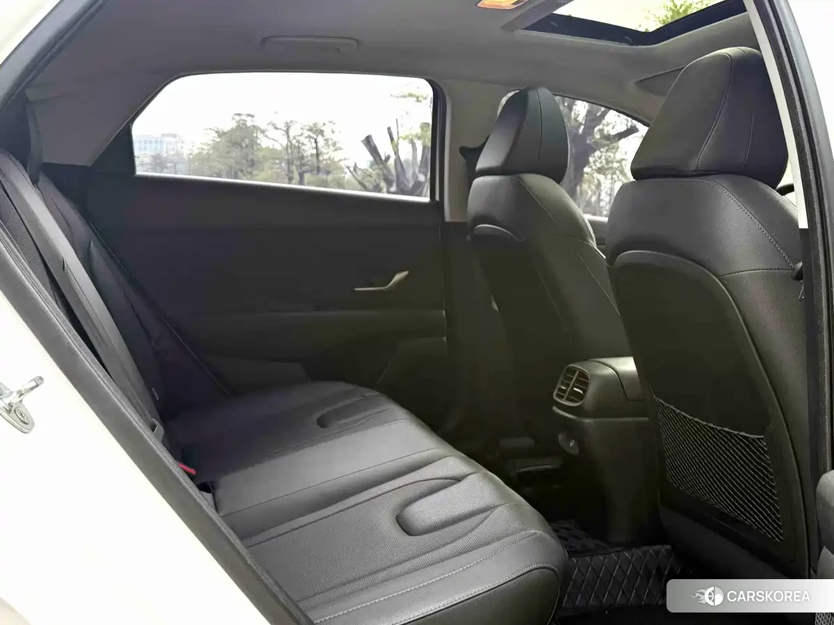 Hyundai Elantra id 4686183 из Китая 11