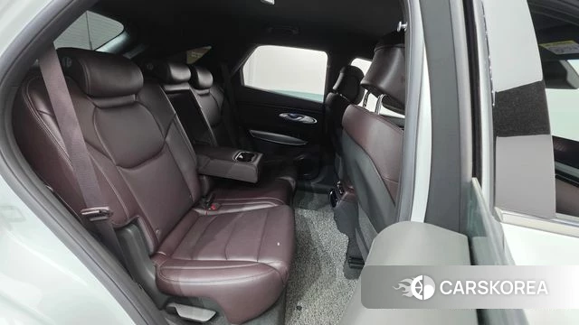 Genesis GV70 id 4202840 из Кореи 10