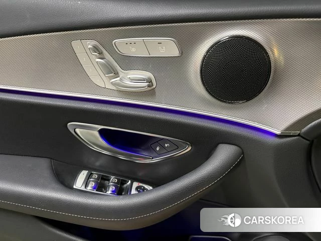 Mercedes-Benz E-Class W213 id 3853481 из Кореи 10