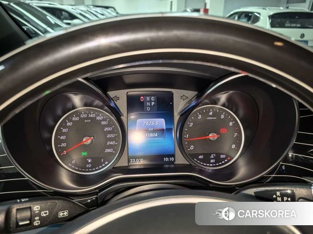 Mercedes-Benz V-class id 4265399 из Китая 10