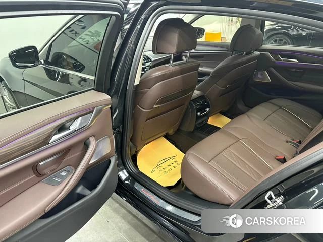 BMW 5 series id 3857823 из Китая 10