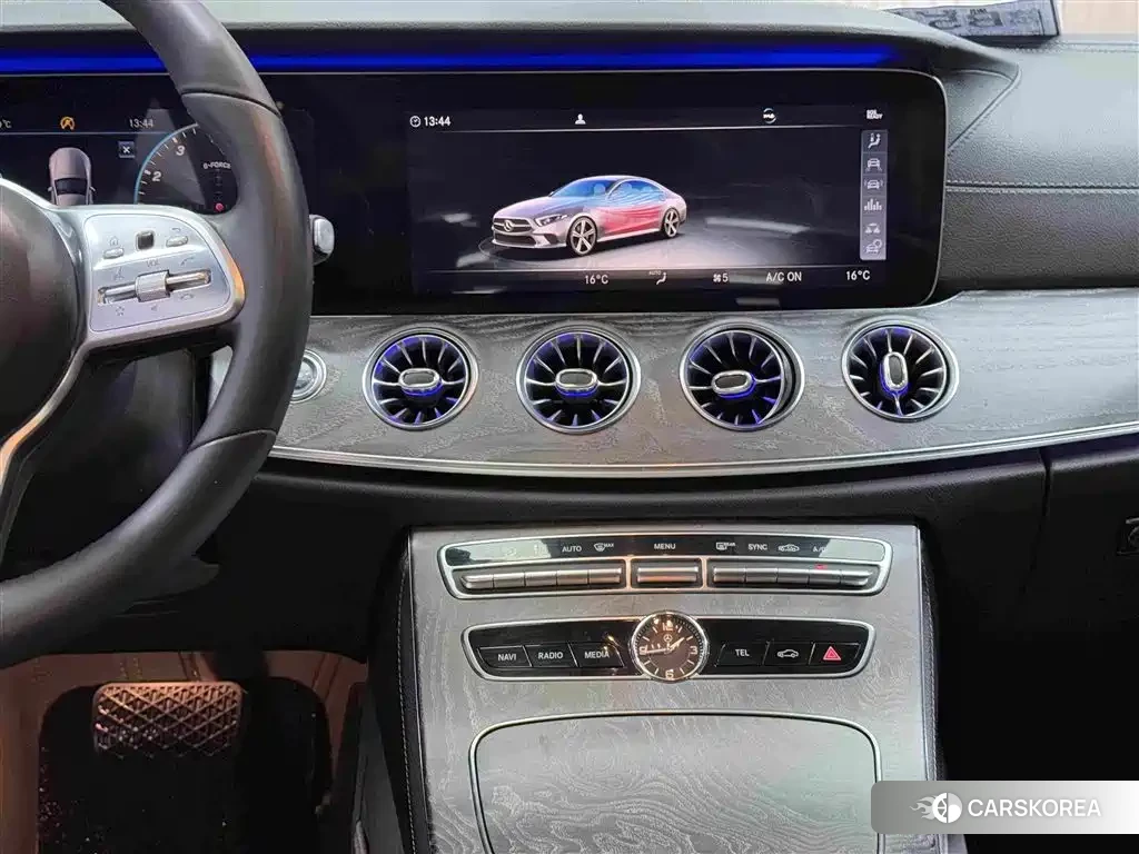 Mercedes-Benz CLS id 4644660 из Китая 10