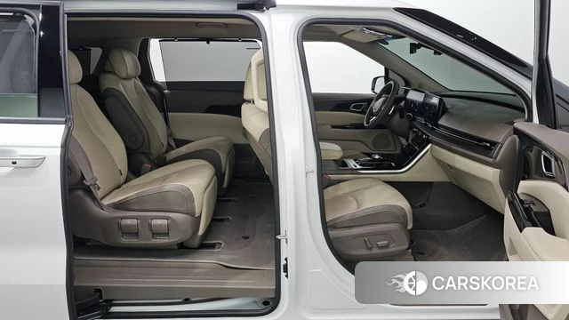 Kia Carnival 4th generation id 4518660 из Кореи 10