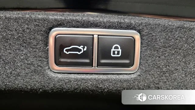 Hyundai Grandeur Hybrid (GN7) id 3744711 из Кореи 10