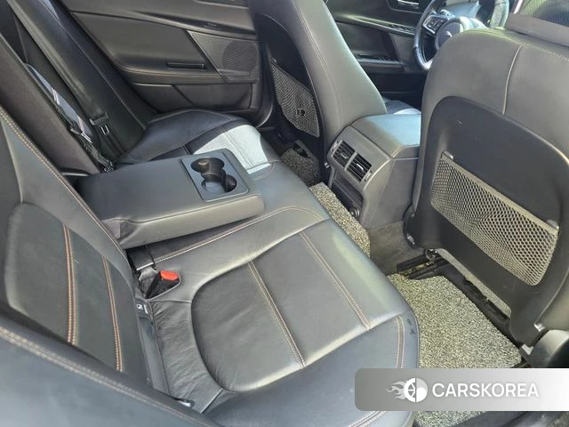 Jaguar XE id 4345783 из Кореи 10