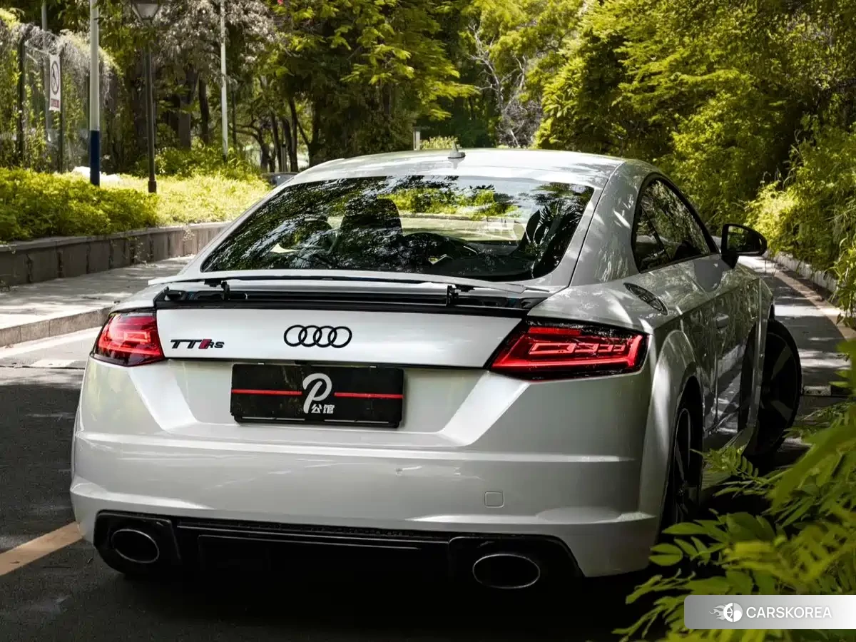 Audi TT RS id 4601874 из Китая 10
