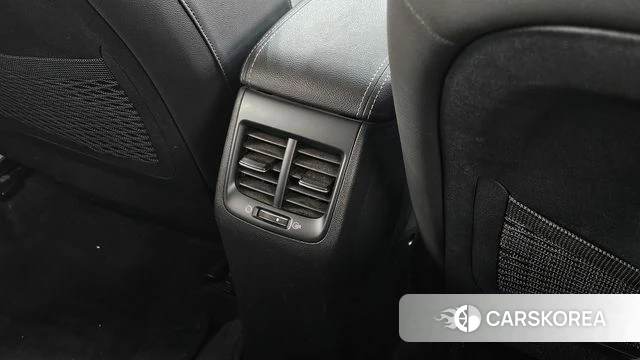 Kia The New Niro id 3861417 из Кореи 10