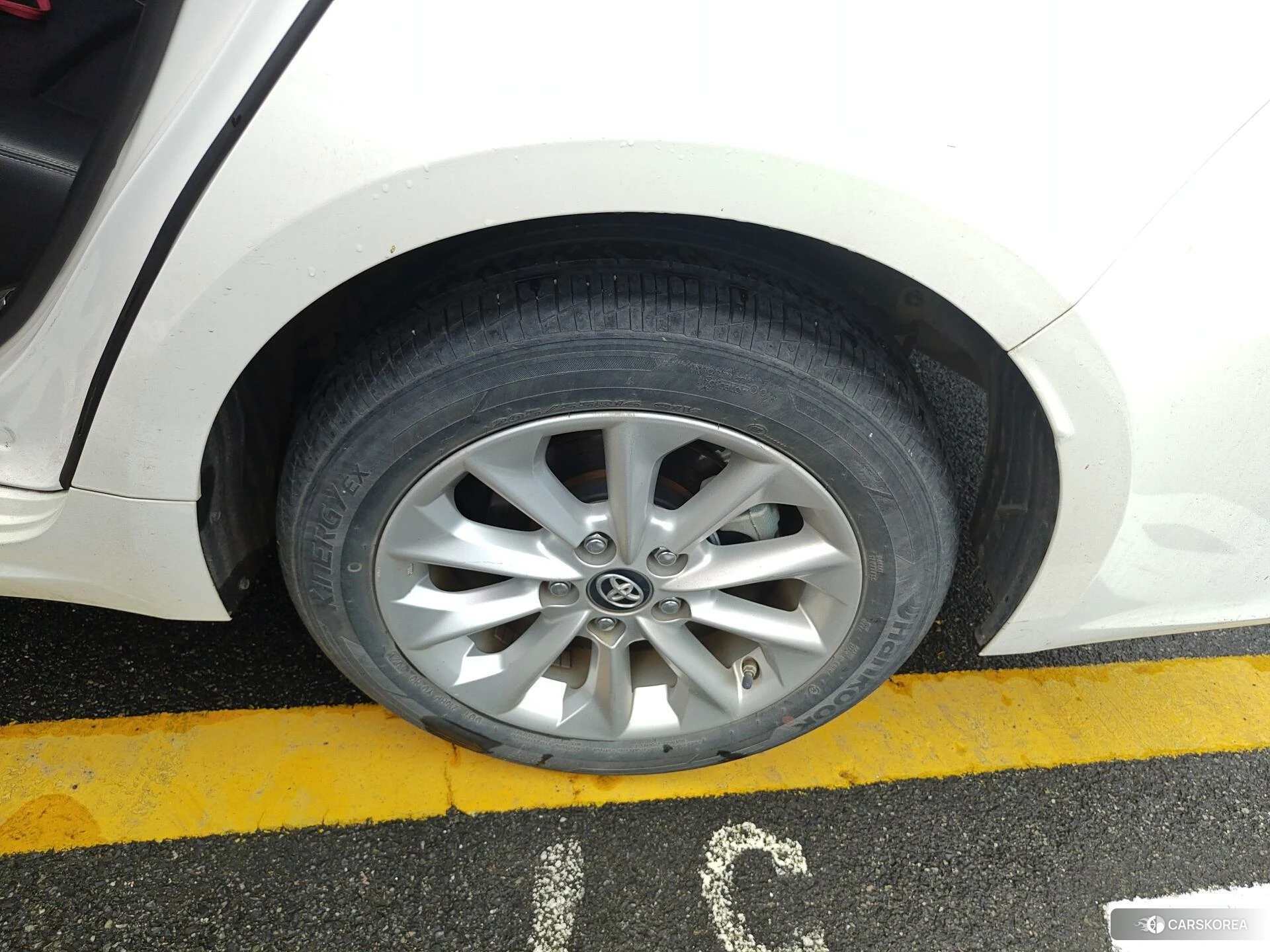 Toyota Corolla id 4453088 из Китая 10