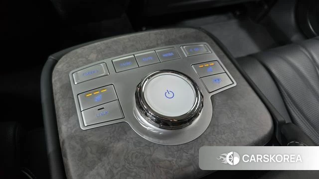 Genesis Electrified G80 (RG3) id 4469015 из Кореи 10