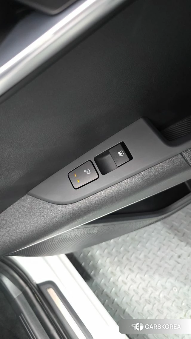 Kia Di Ol Nu Niro id 4323092 из Кореи 10