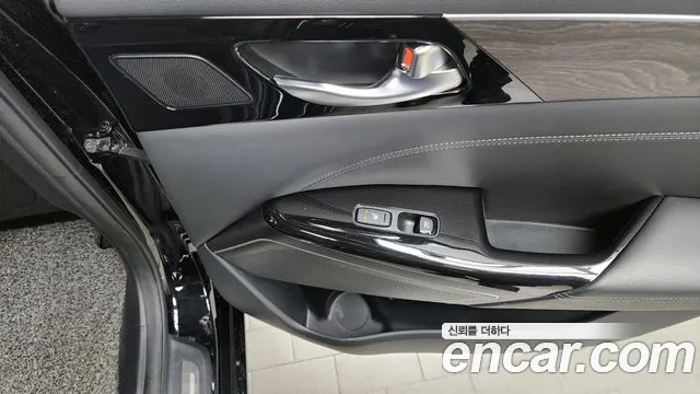 Kia K7 Premier Hybrid id 2467637 из Кореи 10