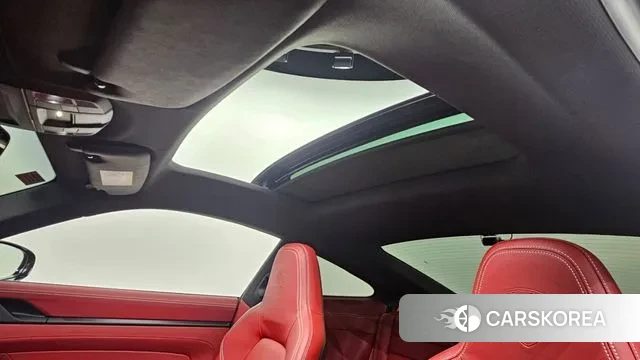 Porsche 911(992) id 3011397 из Кореи 10