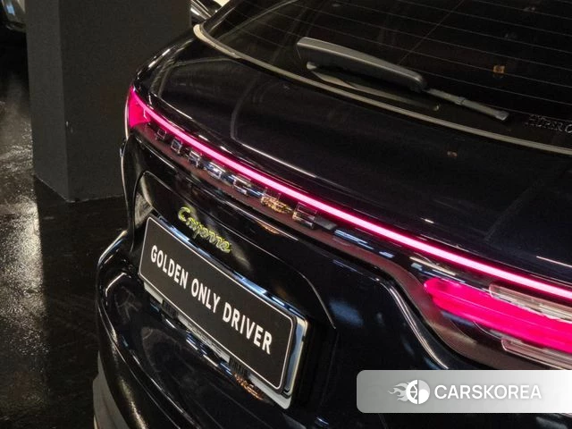 Porsche Cayenne (PO536) id 3911041 из Кореи 10