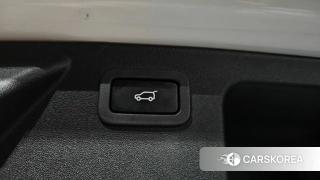 Land Rover Discovery Sports id 4856401 из Кореи 10