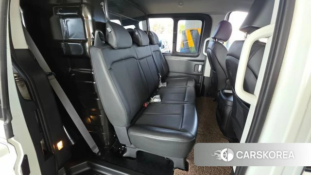 Hyundai Staria id 3872118 из Кореи 10