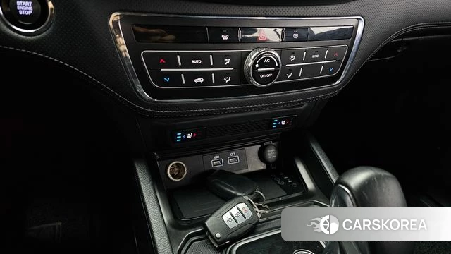 Ssangyong The New Rexton Sports Cannes id 4676454 из Кореи 10