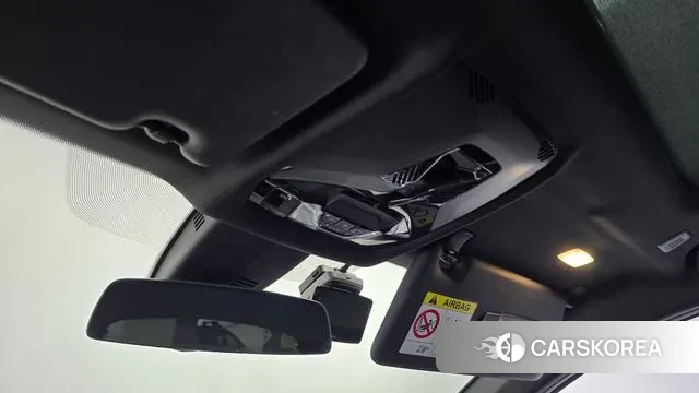 BMW 1 Series (F40) id 3300107 из Кореи 10