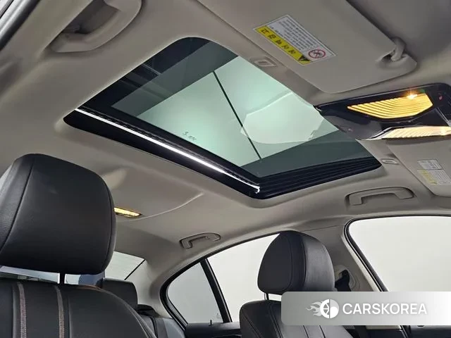 BMW 5 Series (G30) id 3622557 из Кореи 10