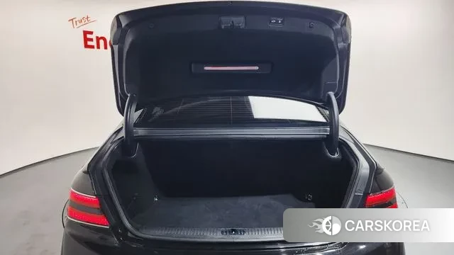 Genesis G90 id 3612469 из Кореи 10