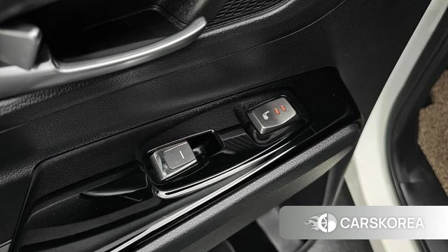 Ssangyong Beautiful Korando id 3965765 из Кореи 10