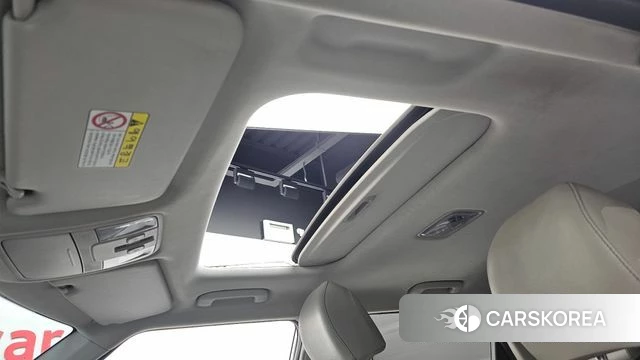 Kia Soul Booster EV id 3853515 из Кореи 10