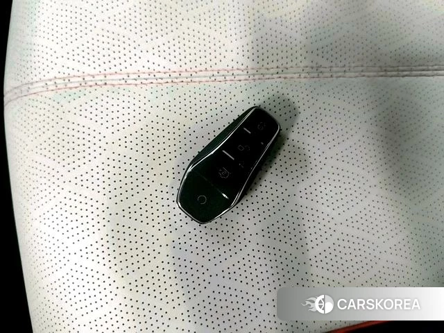 BYD Yuan PLUS id 4211417 из Китая 10