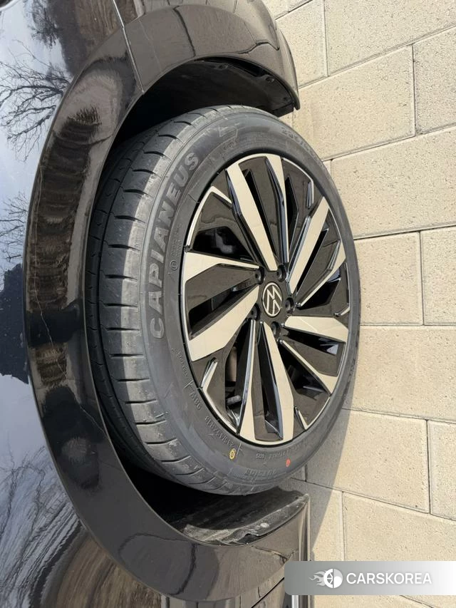 Volkswagen Passat id 4256035 из Китая 10
