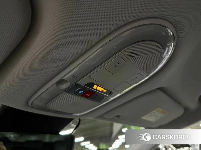 Hyundai Ionic 5 id 4281856 из Кореи 10