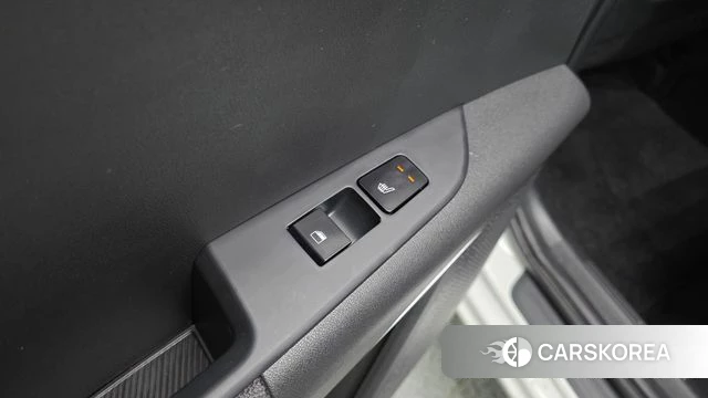 Kia Di Ol Nu Niro id 3859463 из Кореи 10