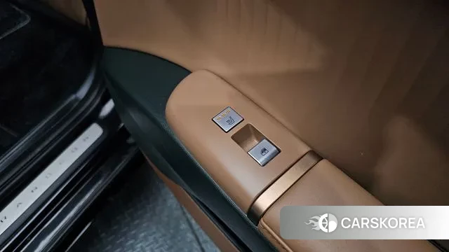 Hyundai Grandeur Hybrid (GN7) id 3599982 из Кореи 10