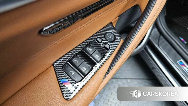 BMW 5 Series (G30) id 4587469 из Кореи 10