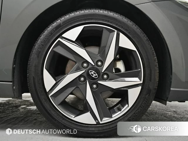 Hyundai Avante (CN7) id 4609561 из Кореи 10
