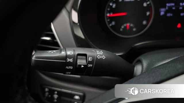 Kia Seltos id 4490576 из Кореи 10
