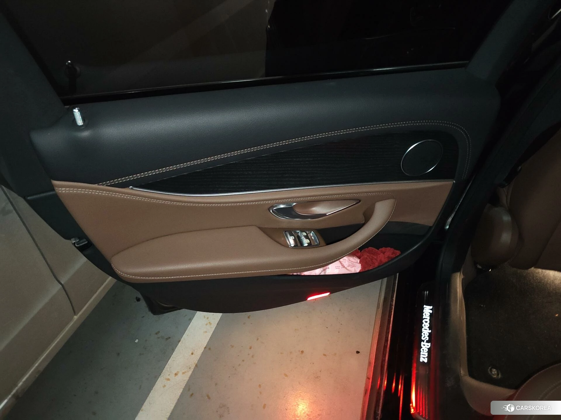 Mercedes-Benz E-class id 4492866 из Китая 10
