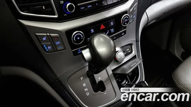 Hyundai The New Grand Starex id 2653696 из Кореи 10