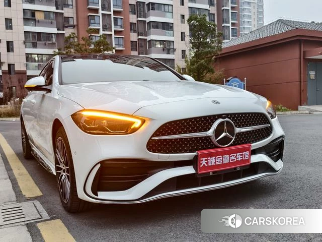Mercedes-Benz Class C id 4241413 из Китая 10