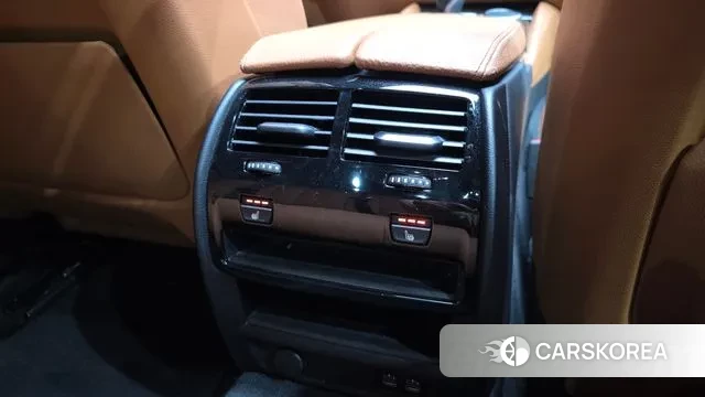 BMW 5 Series (G30) id 3630259 из Кореи 10