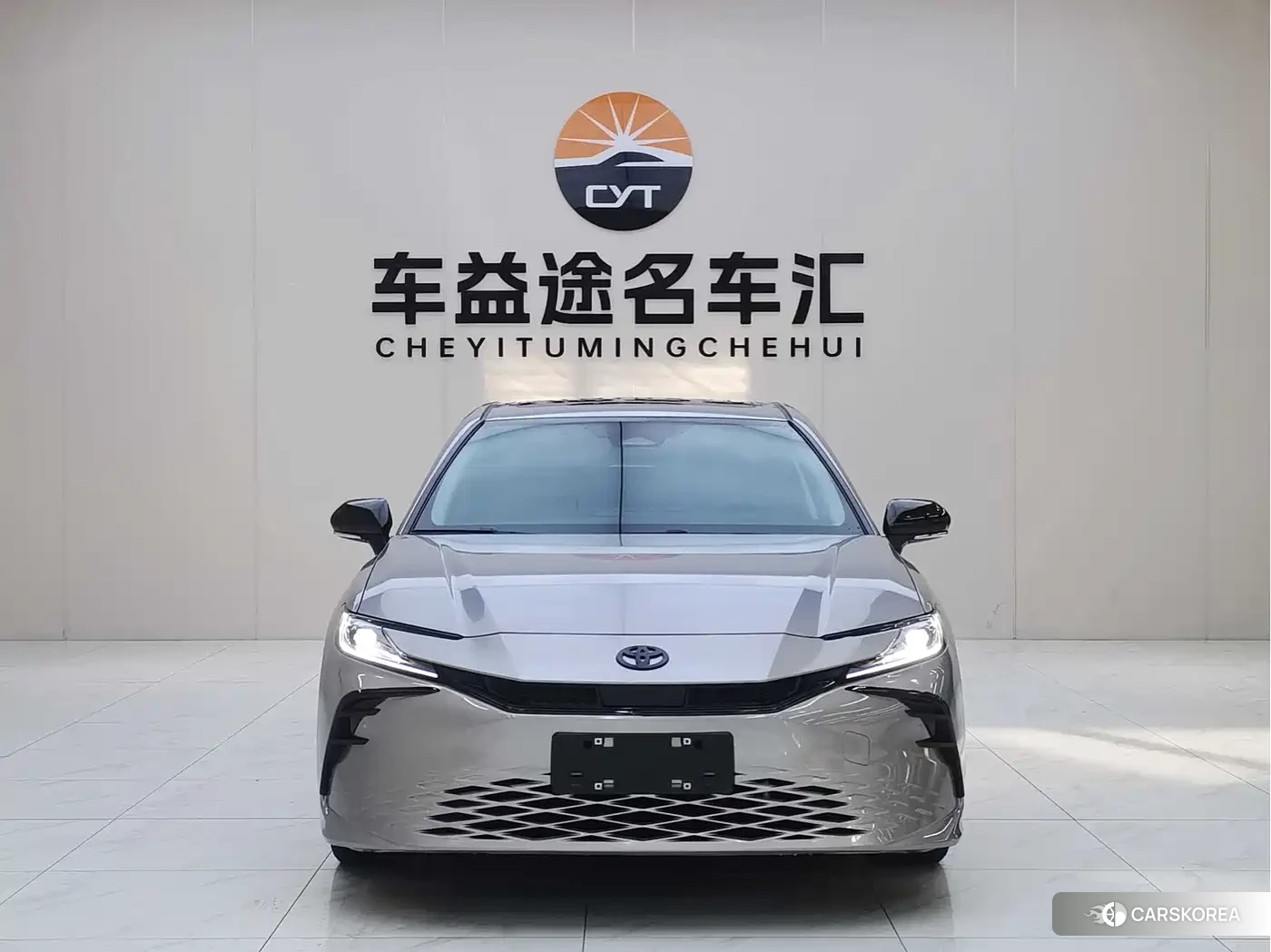 Toyota Camry id 4628119 из Китая 10