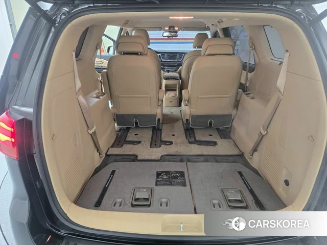 Kia The New Carnival id 3801583 из Кореи 10