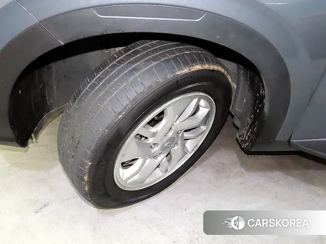 Hyundai Venue id 3482379 из Кореи 10