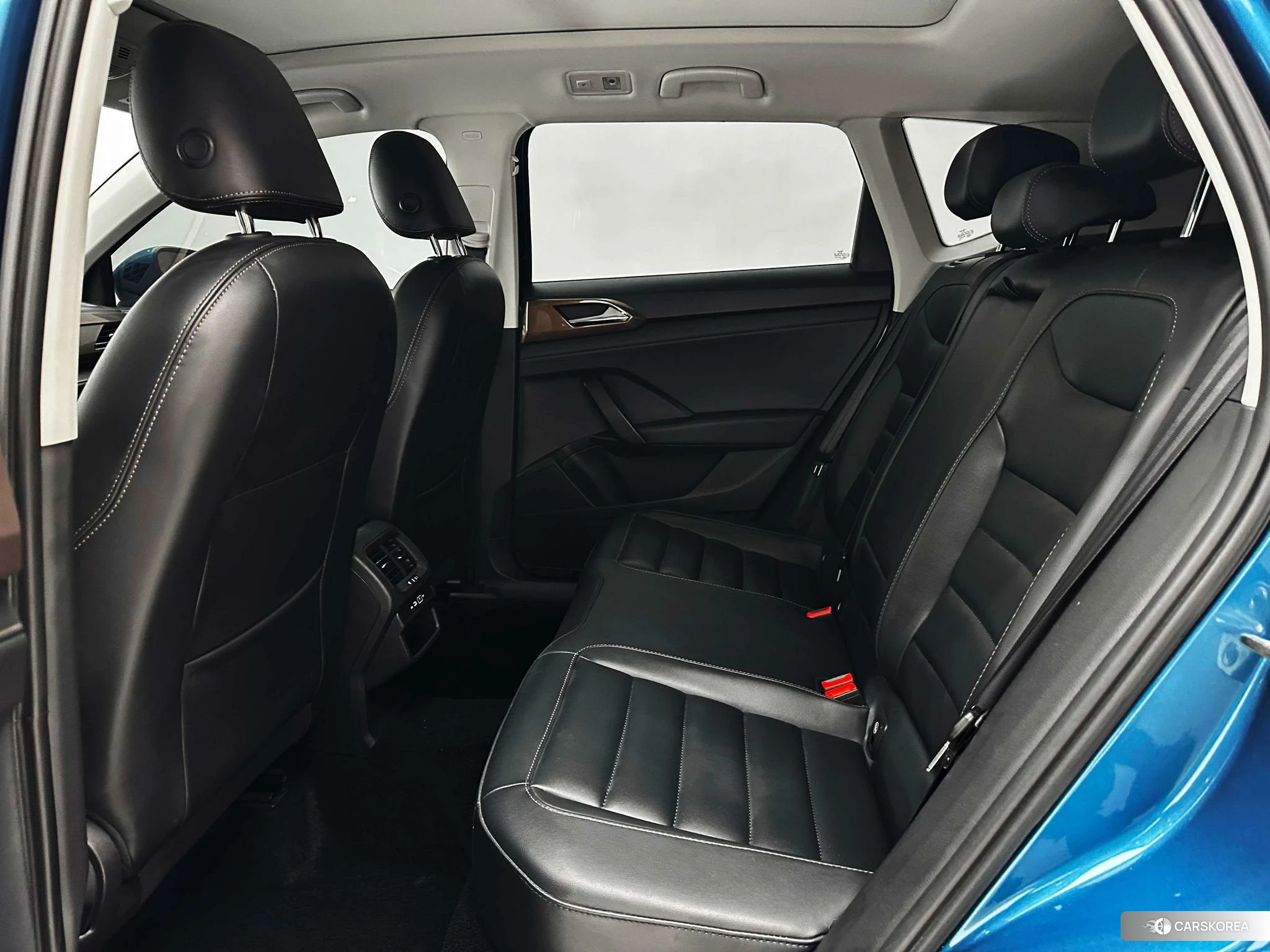 Volkswagen Tuyue id 4455348 из Китая 10