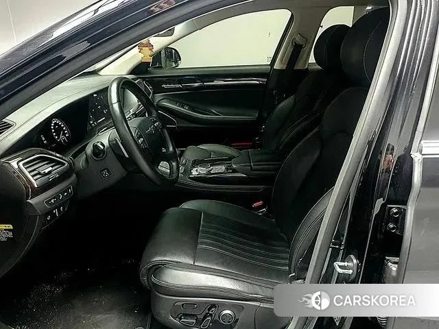 Genesis G90 id 3833766 из Кореи 10