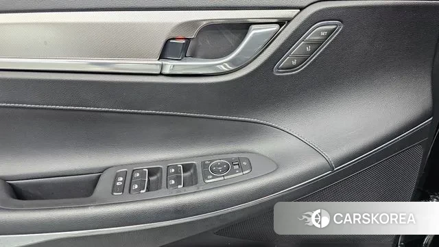 Hyundai The New Grandeur IG Hybrid id 3335503 из Кореи 10