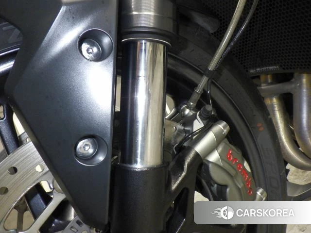 Triumph STREET TRIPLE 765 RS id 3946670 из Японии 10