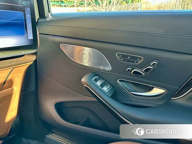Mercedes-Benz Maybach S-class id 4257881 из Китая 10