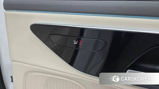 Mercedes-Benz E-Class W214 id 4719838 из Кореи 10